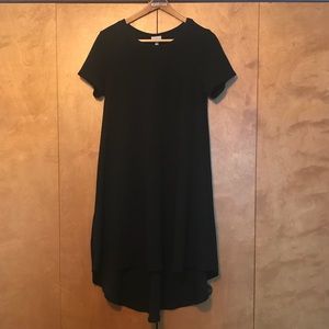 Black LuLaRoe dress with front pocket!